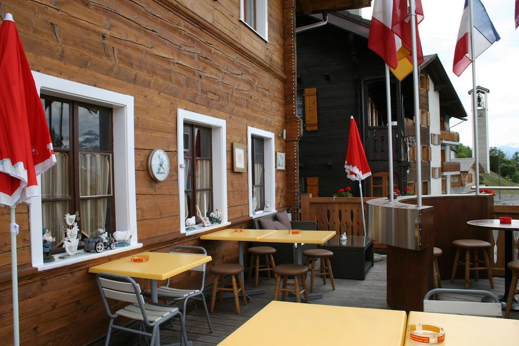 B&B Café de la Poste Agettes Extérieur photo