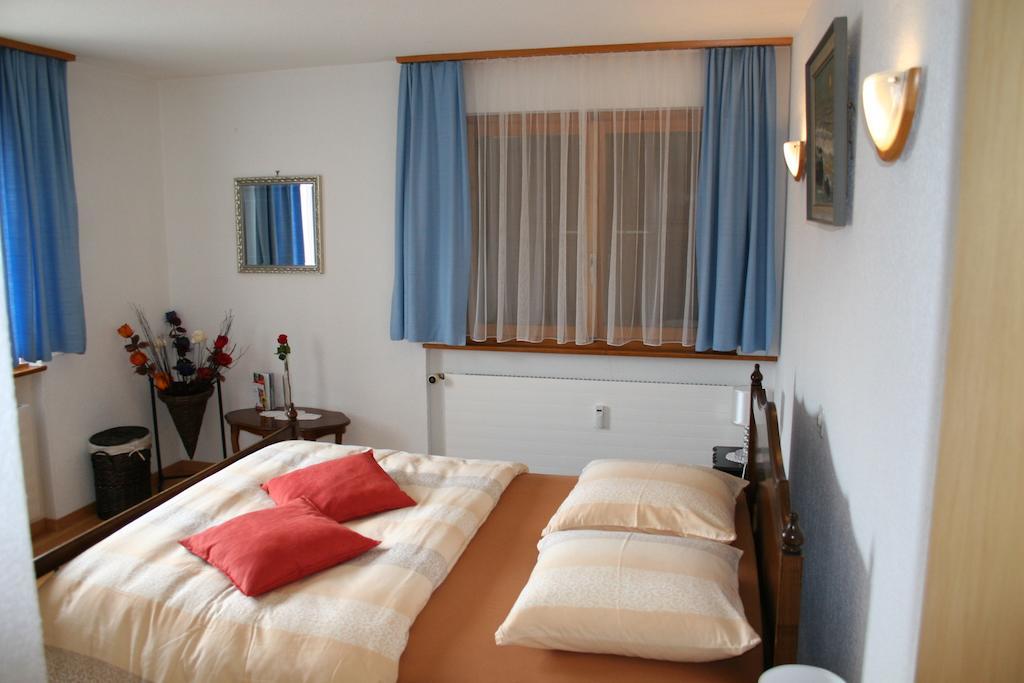 B&B Café de la Poste Agettes Chambre photo